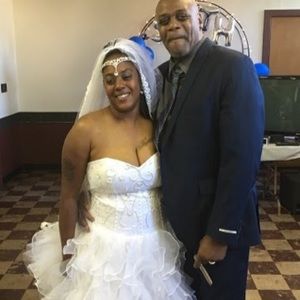 Meet your Posher, Lala